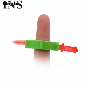 Sword Through Finger Prank - <span style="color: red;">FREE SHIPPING!</span>
